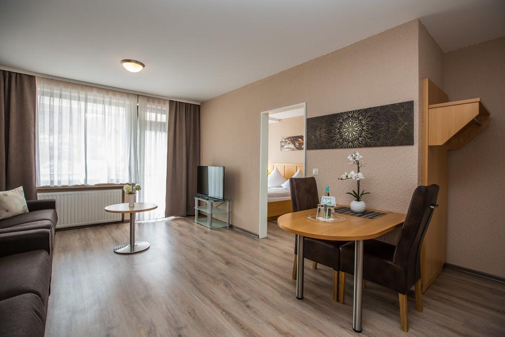 Hotel Traumblick 코헴 객실 사진